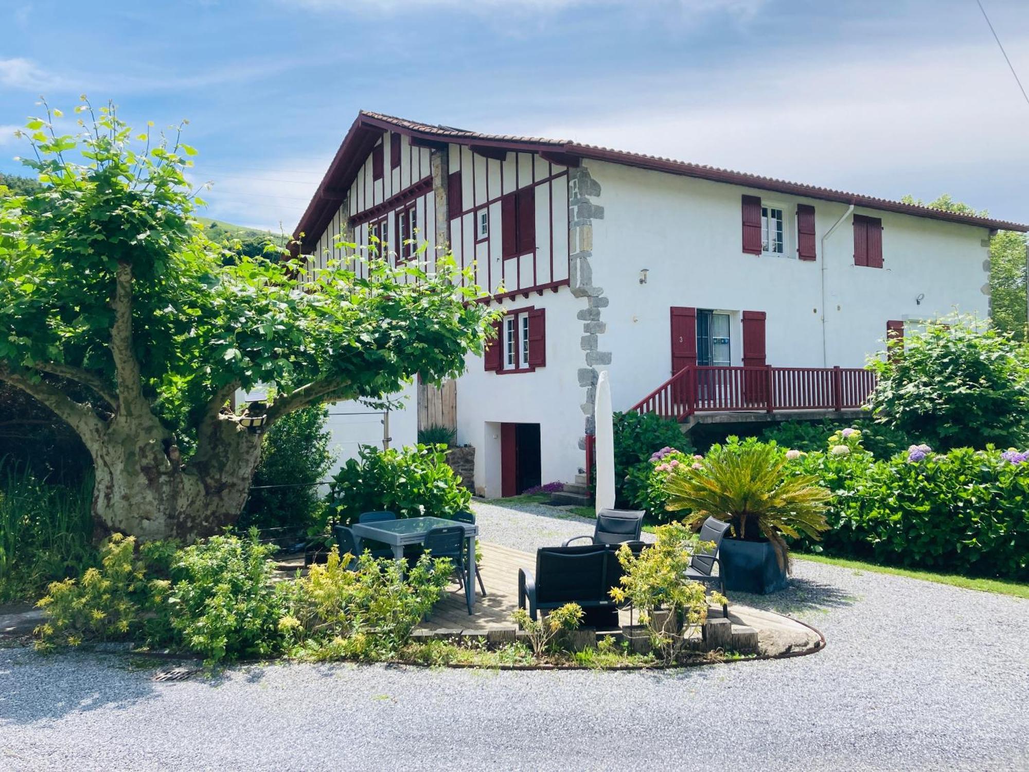 Location Eyheraldia - Votre T3 Au Coeur Du Pays Basque Hasparren Luaran gambar